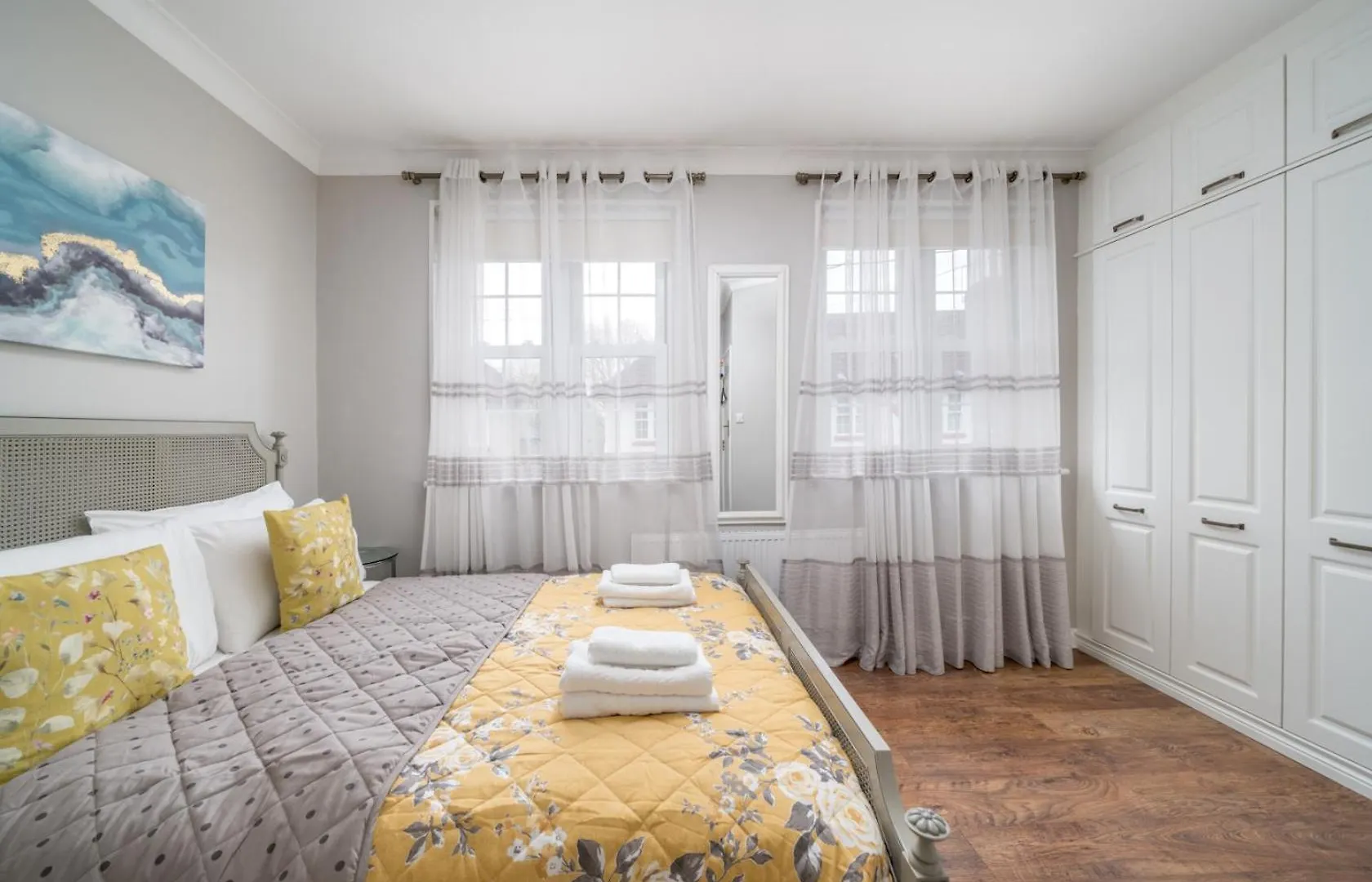 Urban Escape - Spacious 3-Bedroom Home Close To Canary Wharf لندن بيت للعطل