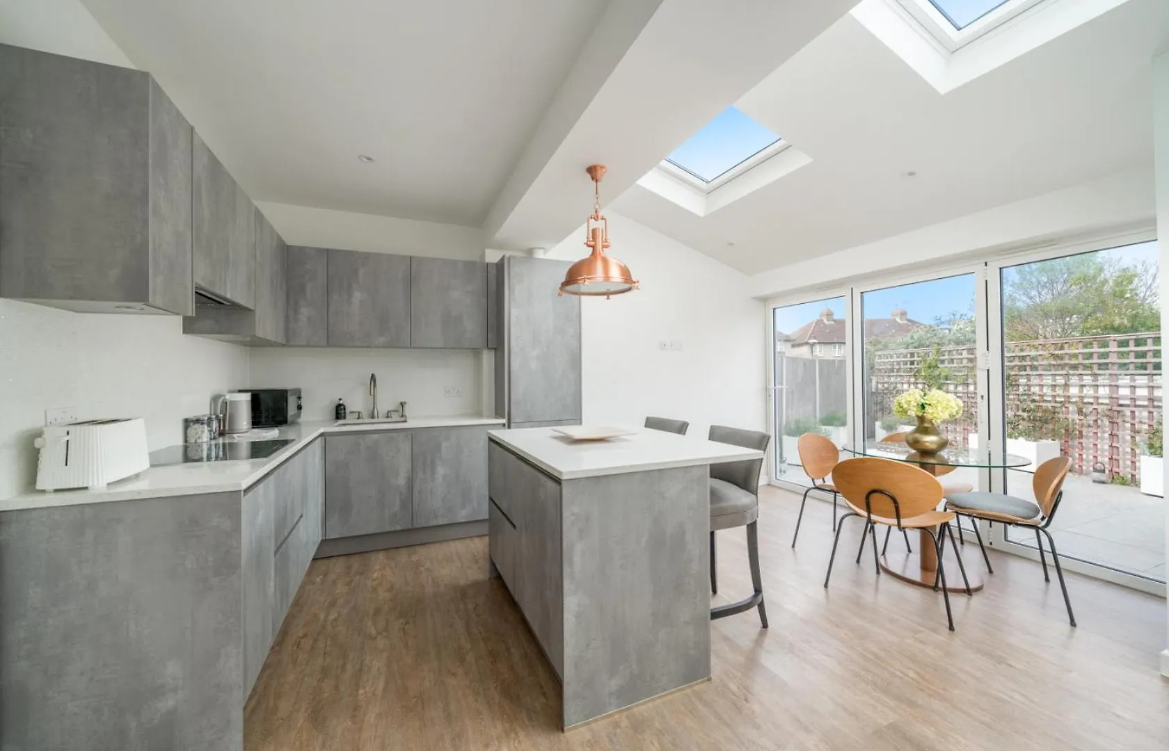 بيت للعطل Urban Escape - Spacious 3-Bedroom Home Close To Canary Wharf لندن المملكة المتحدة
