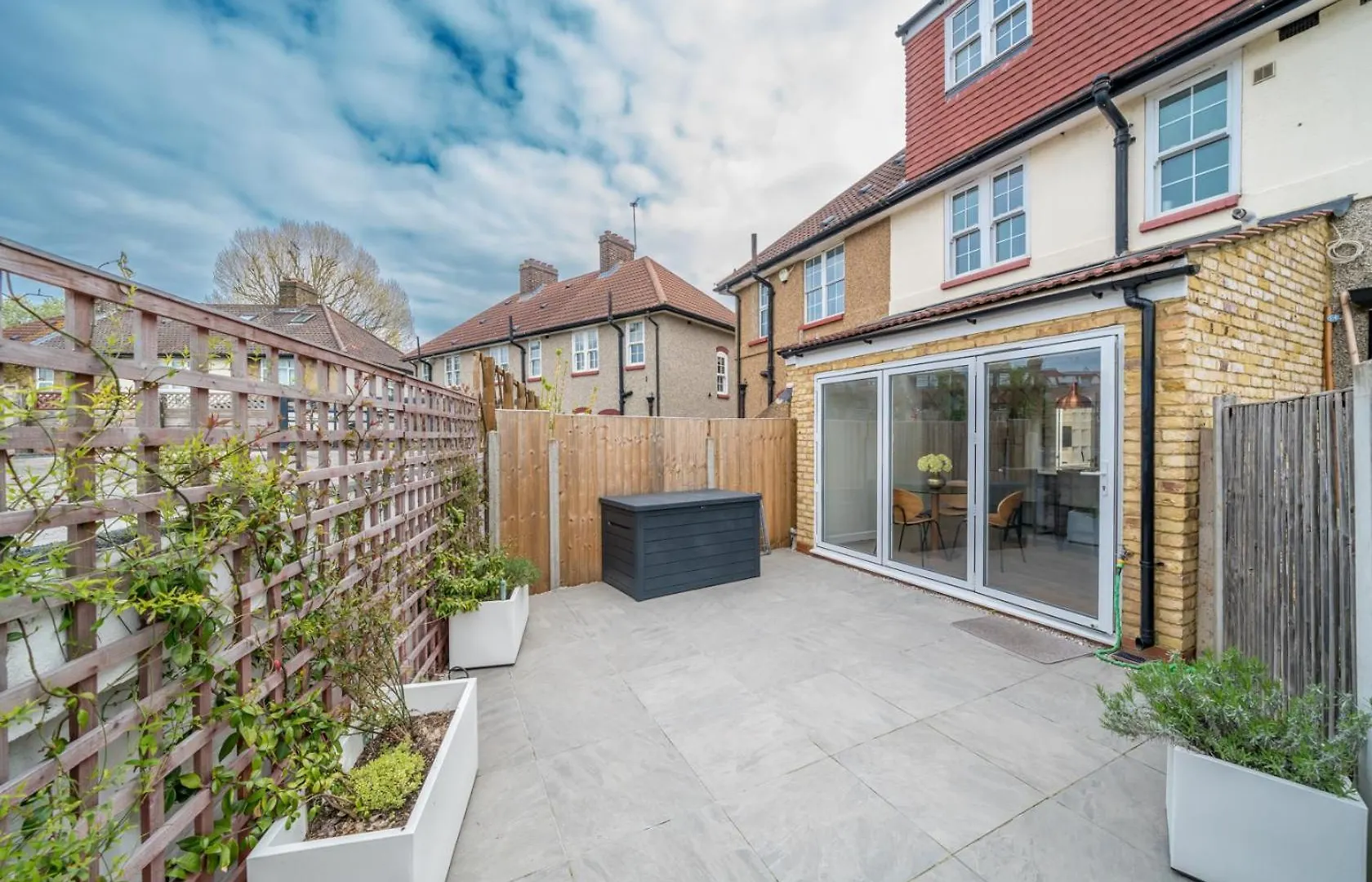Urban Escape - Spacious 3-Bedroom Home Close To Canary Wharf لندن 0*,
