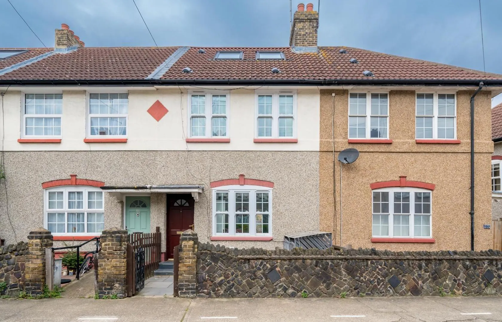 Urban Escape - Spacious 3-Bedroom Home Close To Canary Wharf لندن بيت للعطل